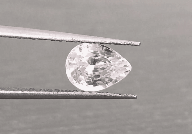 1.14ct Full luster White Sapphire, Untreated Natural Gemstone. - SMSGEMS 