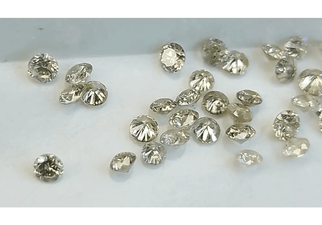 1.15ct faint to light Brown natural untreated Diamond Parcel. - SMSGEMS 