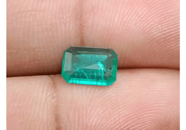 1.16ct Zambian Emerald , 100% Natural Earth Mined Gemstone - SMSGEMS 