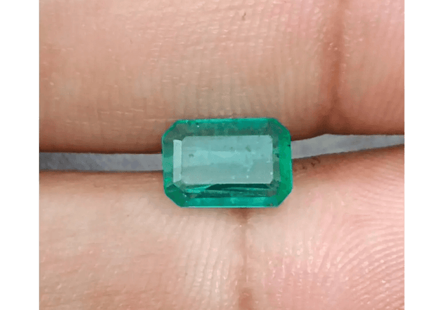 1.16ct Zambian Emerald , 100% Natural Earth Mined Gemstone - SMSGEMS 