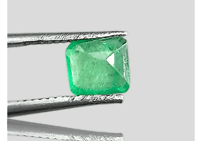 1.16ct Vivid Grass Green Emerald , 100% Natural Gem - SMSGEMS 