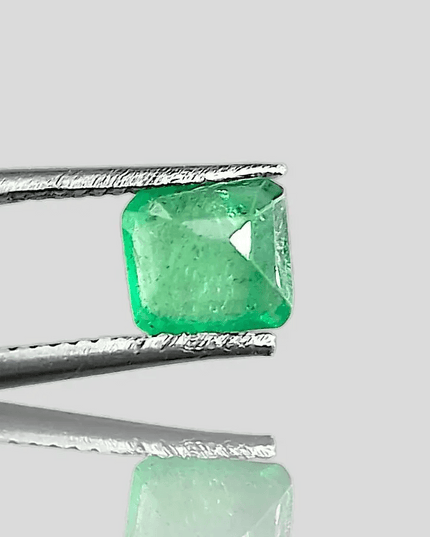 1.16ct Vivid Grass Green Emerald , 100% Natural Gem - SMSGEMS 