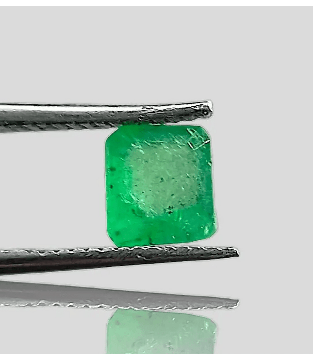 1.16ct Vivid Grass Green Emerald , 100% Natural Gem - SMSGEMS 