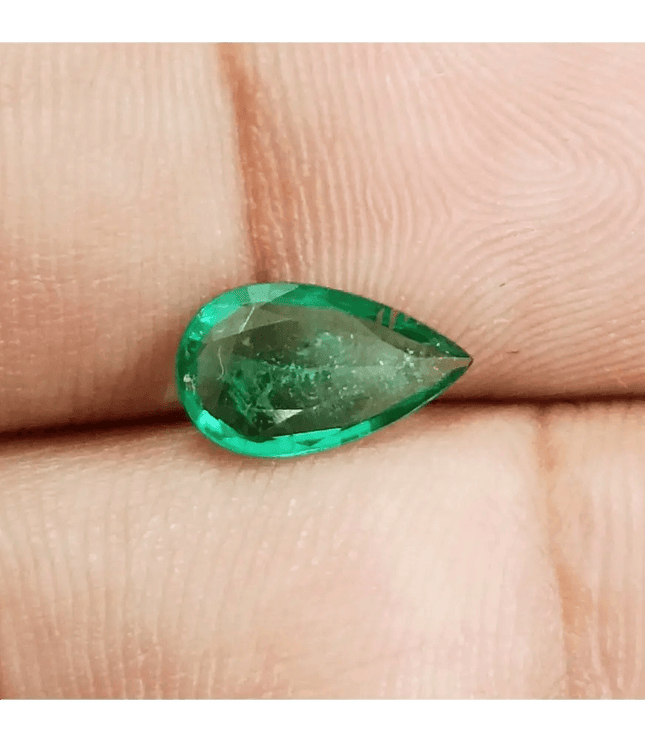 1.19ct Vivid Green Emerald, 100% Natural Earthmined Gem - SMSGEMS 