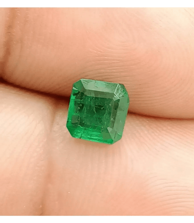 1.24ct Intense Deep Green Zambian Emerald , 100% Natural Earth Mined Gem. - SMSGEMS 