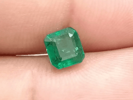 1.24ct Intense Deep Green Zambian Emerald , 100% Natural Earth Mined Gem. - SMSGEMS 