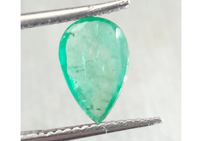 1.25ct Neon Green Zambian Emerald, 100% Natural Gem - SMSGEMS 