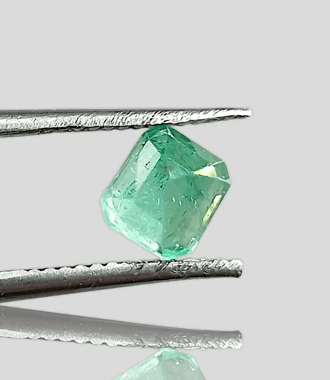 1.27ct Zambian Emerald , 100% Natural Gem - SMSGEMS 
