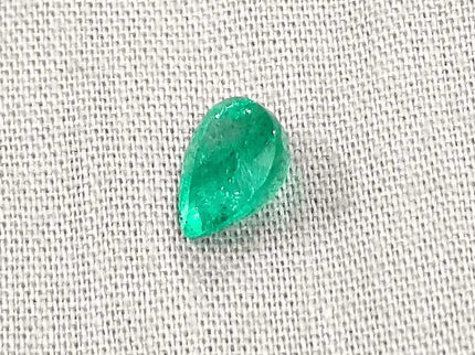 1.28ct Intense Green Zambian Emerald, Natural Earth Mined Gemstone - SMSGEMS 