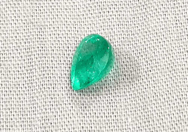 1.28ct Intense Green Zambian Emerald, Natural Earth Mined Gemstone - SMSGEMS 