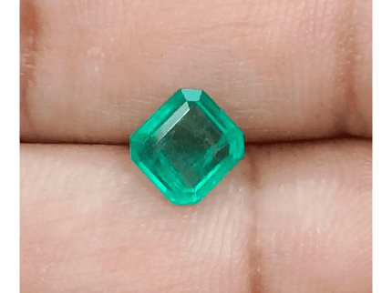 1.31ct Zambian Emerald , Natural Earth Mined Gemstone - SMSGEMS 