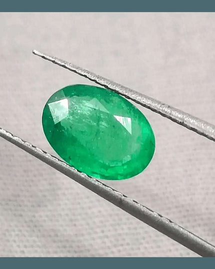1.31ct Vivid Green Zambian Emerald, Natural Earth Mined Gemstone - SMSGEMS 