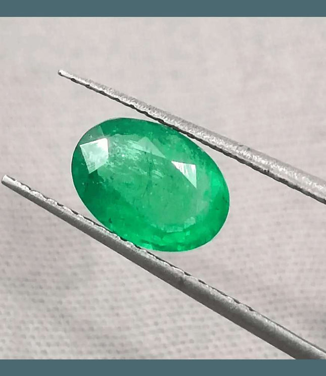 1.31ct Vivid Green Zambian Emerald, Natural Earth Mined Gemstone - SMSGEMS 