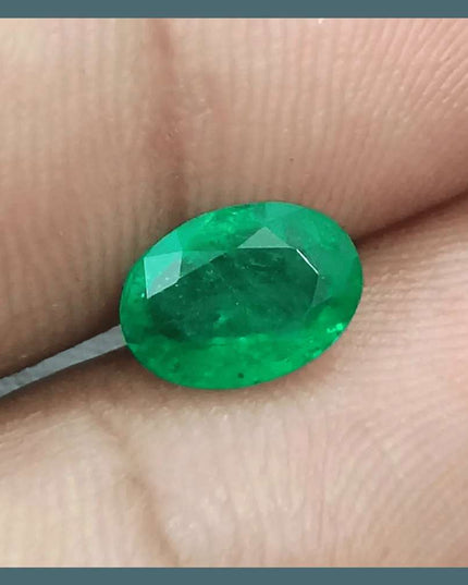 1.31ct Vivid Green Zambian Emerald, Natural Earth Mined Gemstone - SMSGEMS 