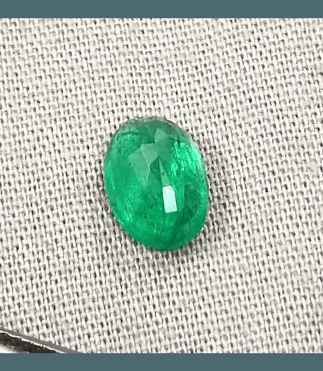 1.31ct Vivid Green Zambian Emerald, Natural Earth Mined Gemstone - SMSGEMS 