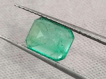 1.33ct Pastel Green Emerald Certified By GSI, Natural Gemstone - SMSGEMS 