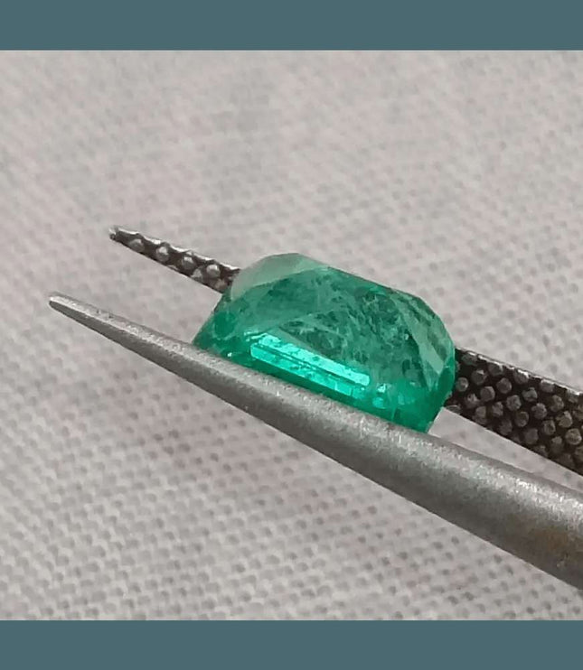1.33ct Pastel Green Emerald Certified By GSI, Natural Gemstone - SMSGEMS 