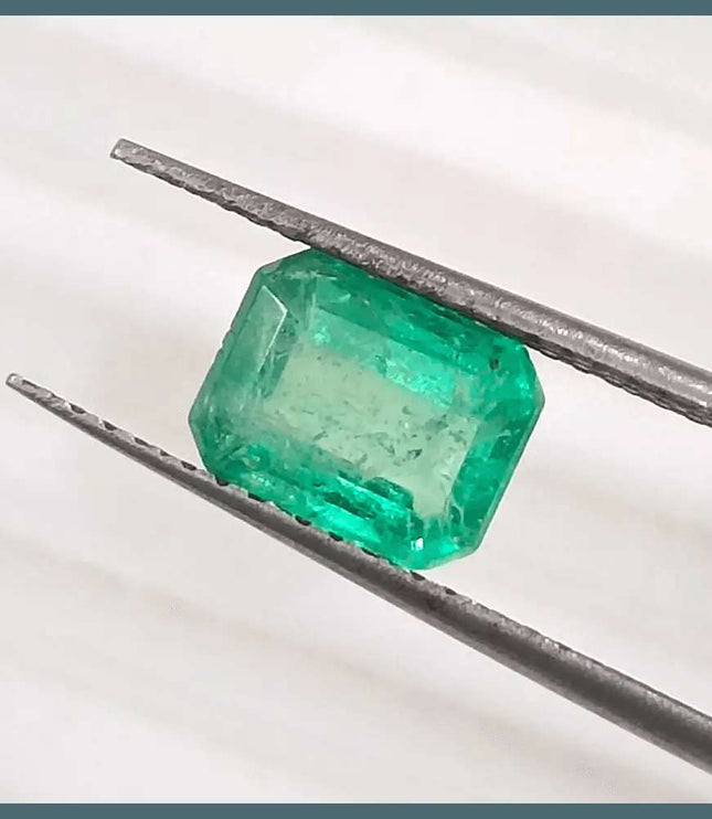 1.33ct Pastel Green Emerald Certified By GSI, Natural Gemstone - SMSGEMS 
