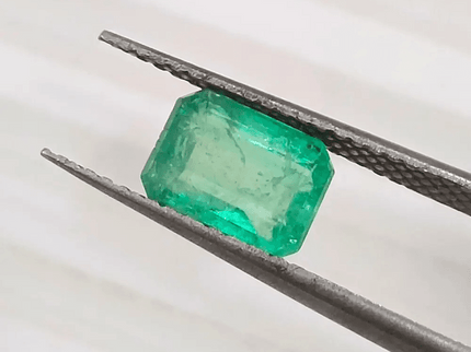1.33ct Pastel Green Emerald Certified By GSI, Natural Gemstone - SMSGEMS 