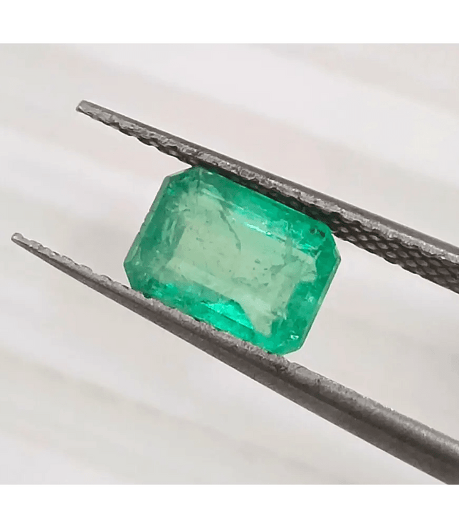 1.33ct Pastel Green Emerald Certified By GSI, Natural Gemstone - SMSGEMS 