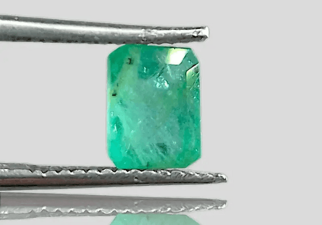 1.35ct Zambian Emerald , 100% Natural Gem - SMSGEMS 