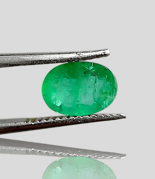1.35ct Vivid Green Emerald, 100% Natural Gem - SMSGEMS 