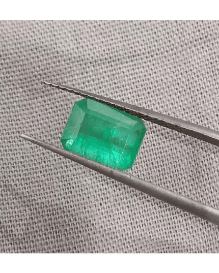 1.37ct Golden Green Swat Emerald, 100% Natural Earth Mined Gemstone. - SMSGEMS 