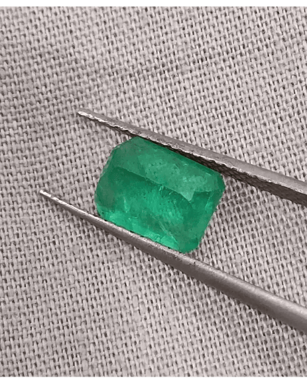 1.37ct Golden Green Swat Emerald, 100% Natural Earth Mined Gemstone. - SMSGEMS 