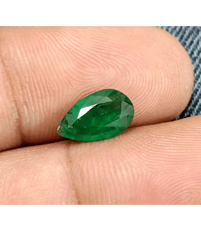 1.38ct Vivid Green Emerald, Natural Earth mined Gem - SMSGEMS 