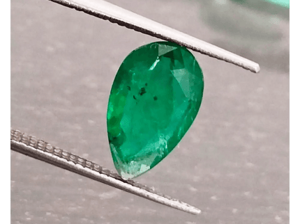 1.38ct Vivid Green Emerald, Natural Earth mined Gem - SMSGEMS 