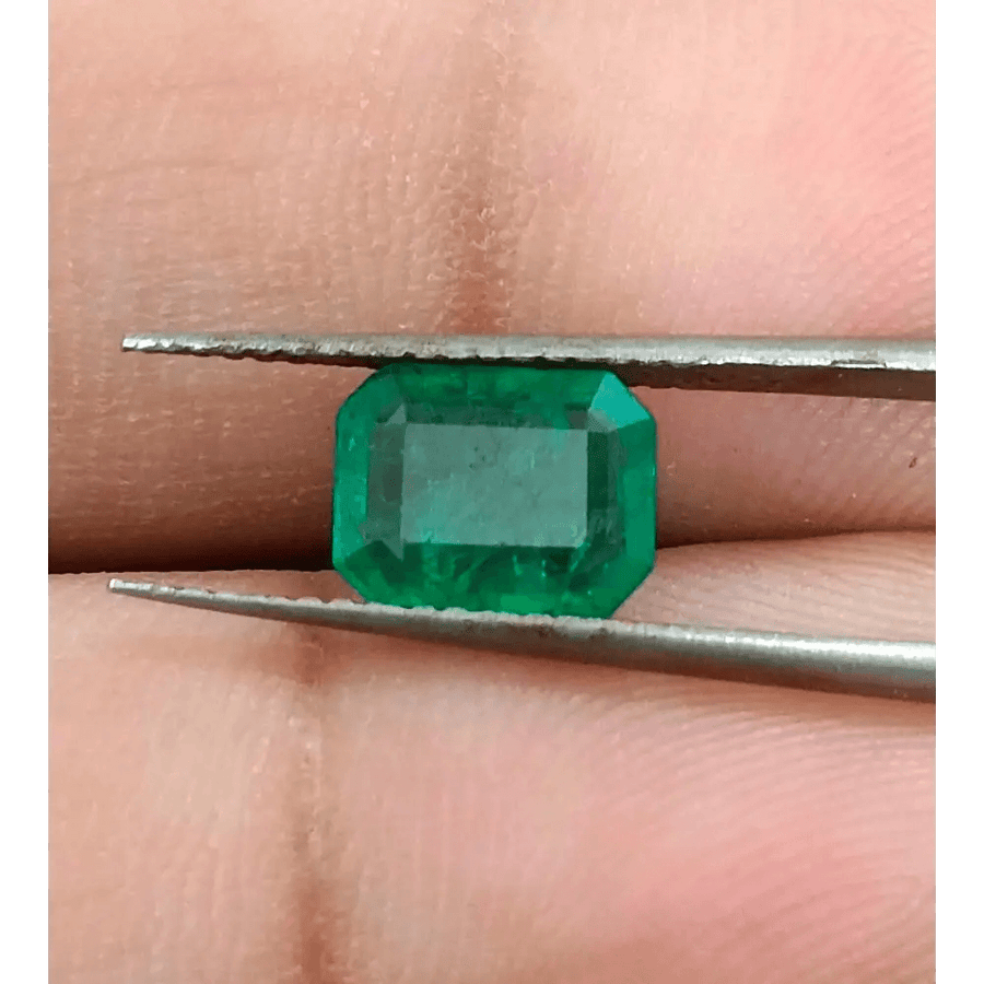 1.42ct Deep Green Swat Emerald, Natural Earth Mined Gemstone - SMSGEMS 