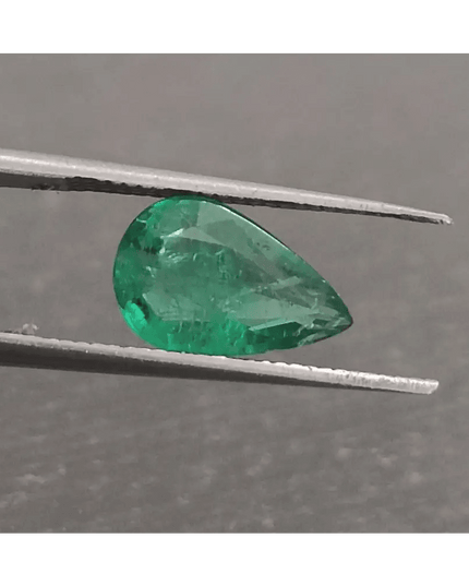 1.42ct Deep Vivid Green Emerald, 100% Natural Gem - SMSGEMS 