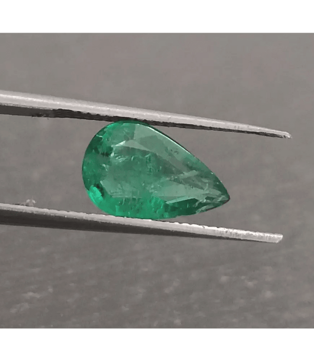 1.42ct Deep Vivid Green Emerald, 100% Natural Gem - SMSGEMS 