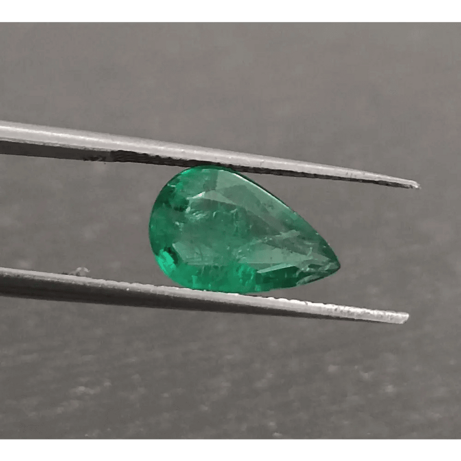 1.42ct Deep Vivid Green Emerald, 100% Natural Gem - SMSGEMS 