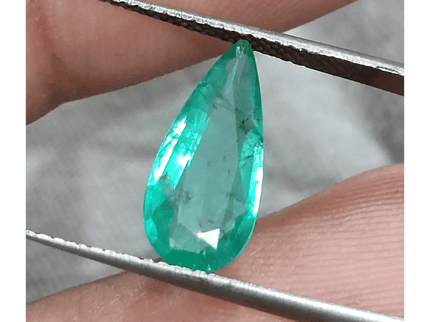 1.44ct Zambian Emerald, 100% Natural Earth mined Gem - SMSGEMS 