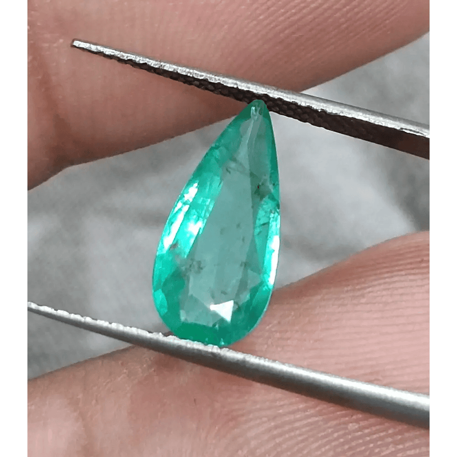 1.44ct Zambian Emerald, 100% Natural Earth mined Gem - SMSGEMS 