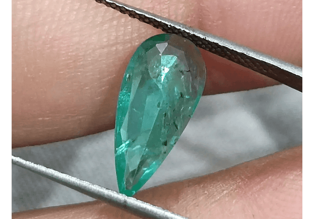 1.44ct Zambian Emerald, 100% Natural Earth mined Gem - SMSGEMS 