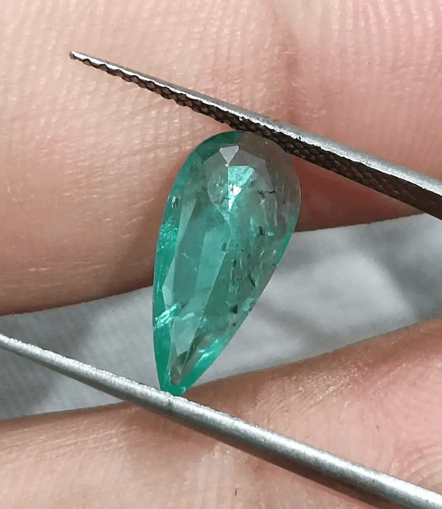 1.44ct Zambian Emerald, 100% Natural Earth mined Gem - SMSGEMS 