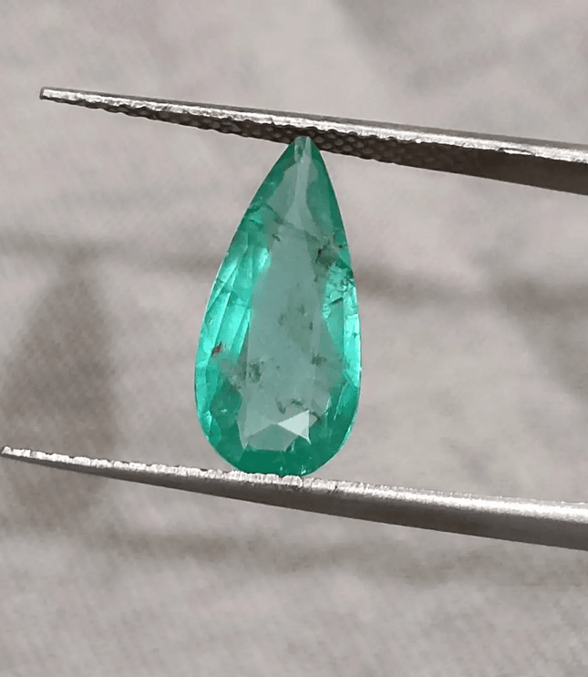 1.44ct Zambian Emerald, 100% Natural Earth mined Gem - SMSGEMS 