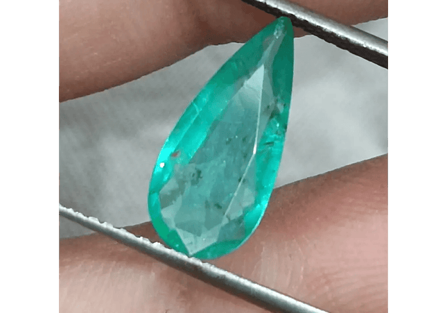 1.44ct Zambian Emerald, 100% Natural Earth mined Gem - SMSGEMS 
