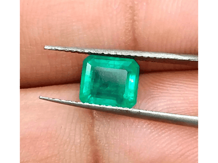1.45ct Velvet Green Swat Emerald , 100% Natural Earth Mined Gemstone - SMSGEMS 