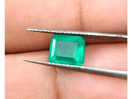 1.45ct Velvet Green Swat Emerald , 100% Natural Earth Mined Gemstone - SMSGEMS 
