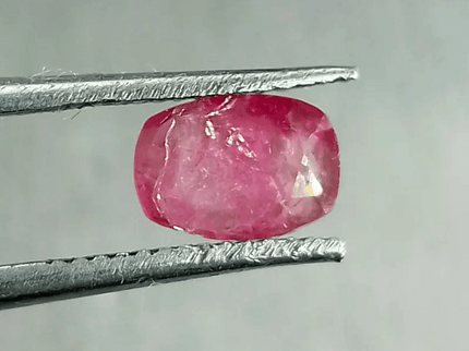 1.45ct Burmese Ruby, 100% Natural Untreated Gem - SMSGEMS 