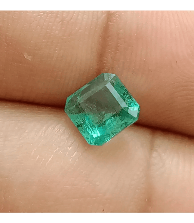 1.45ct Intense Green Zambian Emerald , 100% Natural Earth Mined Gem. - SMSGEMS 