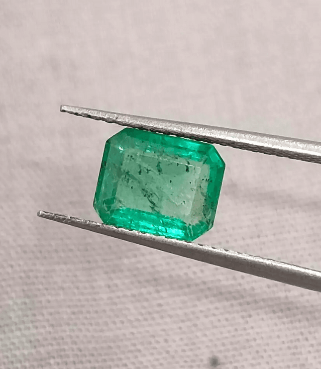 1.45ct Zambian Emerald, Natural Earth Mined Gemstone - SMSGEMS 