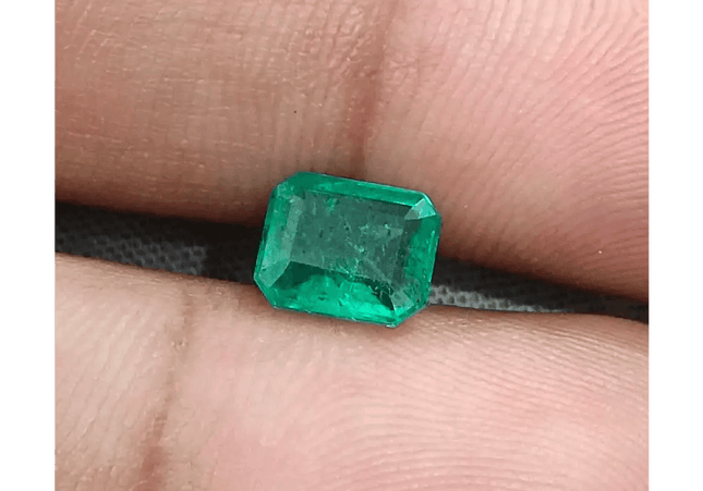 1.45ct Zambian Emerald, Natural Earth Mined Gemstone - SMSGEMS 