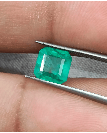 1.46ct Zambian Emerald, Natural Earth Mined Gemstone - SMSGEMS 