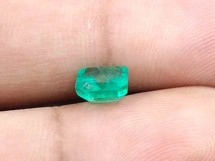 1.46ct Zambian Emerald, Natural Earth Mined Gemstone - SMSGEMS 