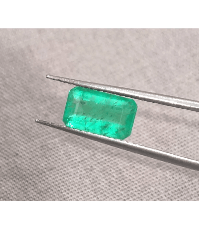 1.50ct Colombian Emerald, Natural Earth Mined Gemstone - SMSGEMS 