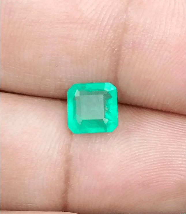 1.51ct Colombian Emerald, Natural Earth Mined Gemstone. - SMSGEMS 